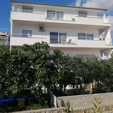 Guesthouse Mila Tisno Buitenkant foto