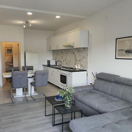 Guesthouse Mila Tisno Buitenkant foto
