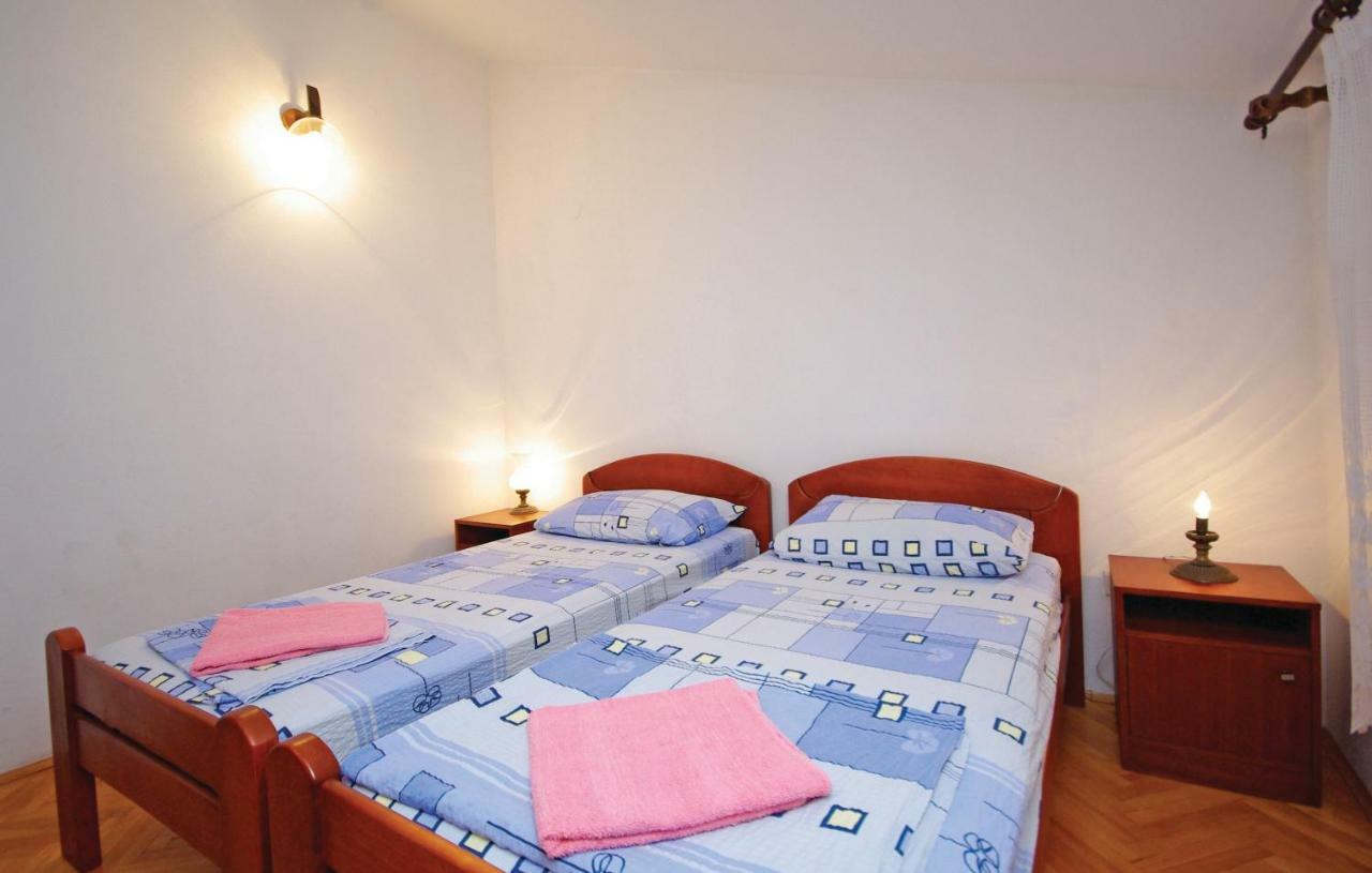 Guesthouse Mila Tisno Buitenkant foto