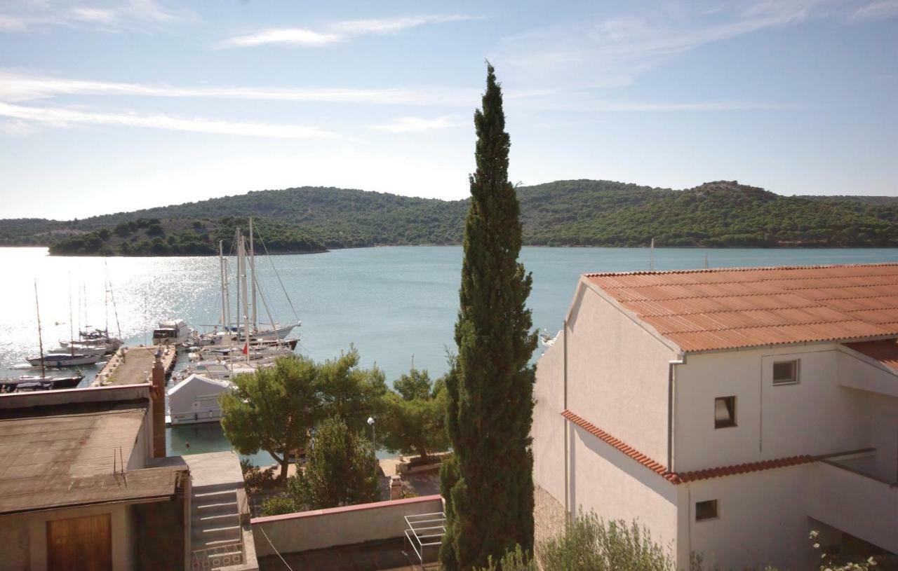 Guesthouse Mila Tisno Buitenkant foto