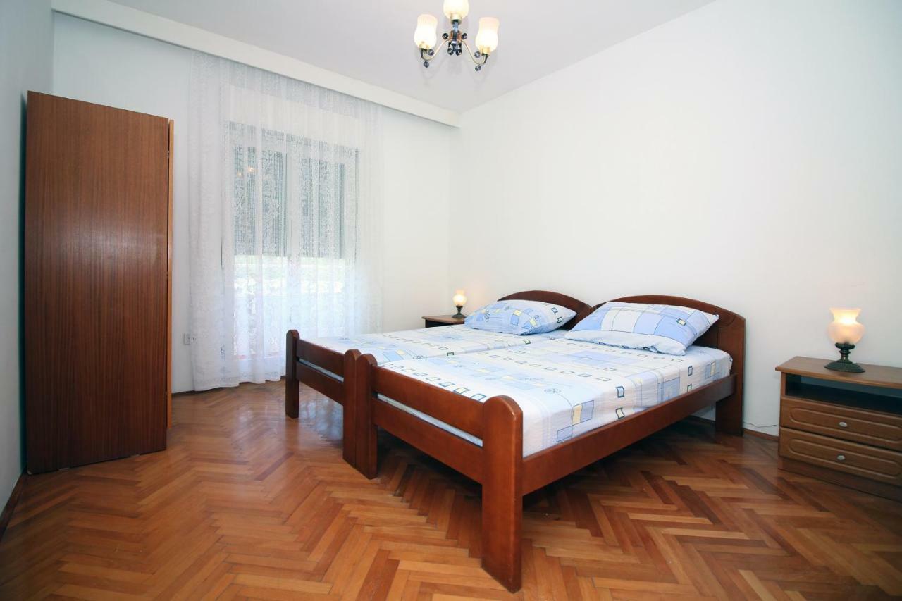 Guesthouse Mila Tisno Buitenkant foto